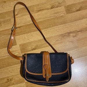 Dooney & Bourke vintage crossbody